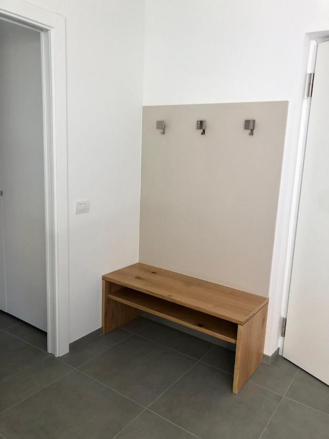 Emma'S Riva Apartment Bagian luar foto